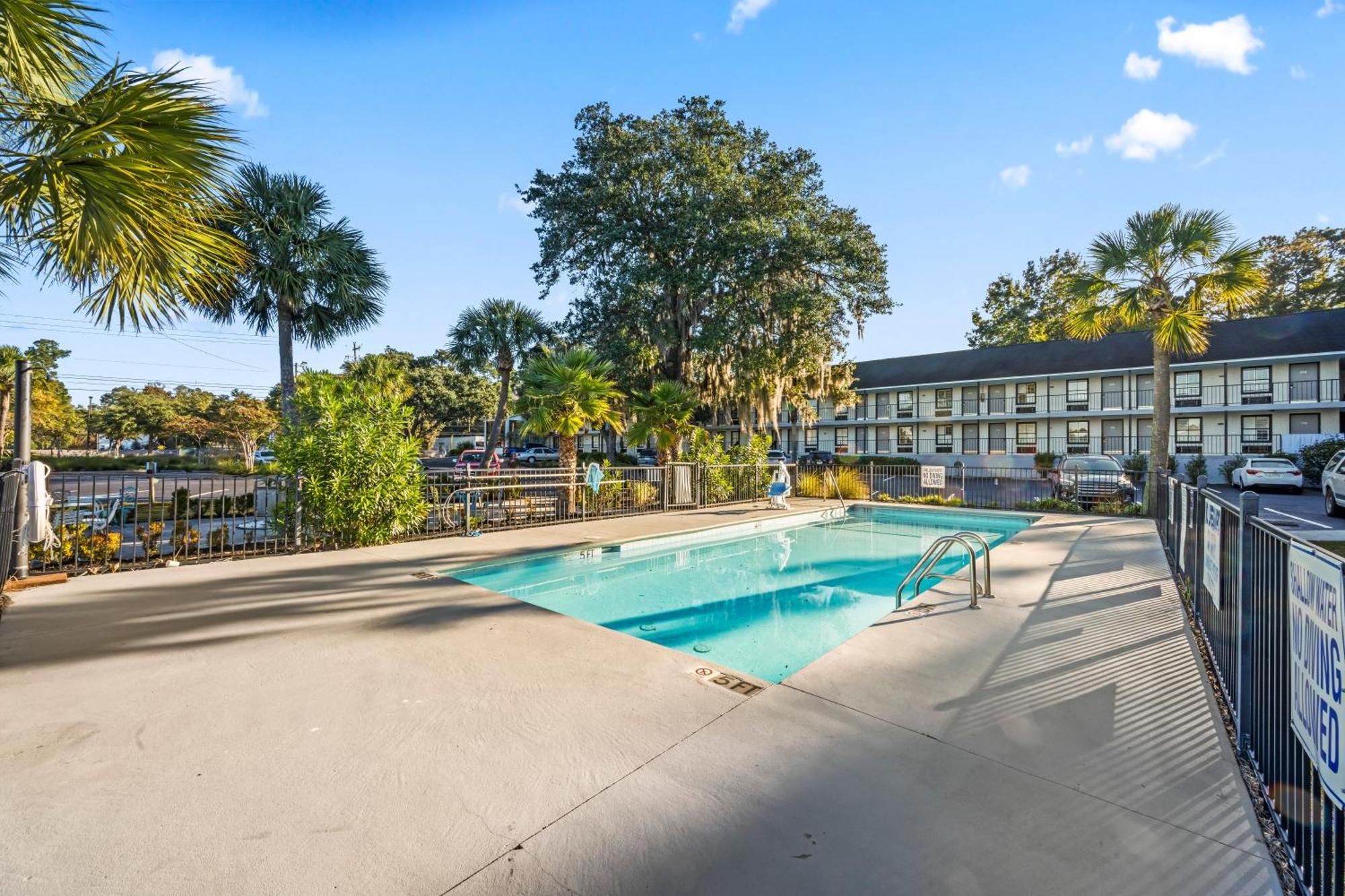 Charleston Creekside Inn Exterior foto