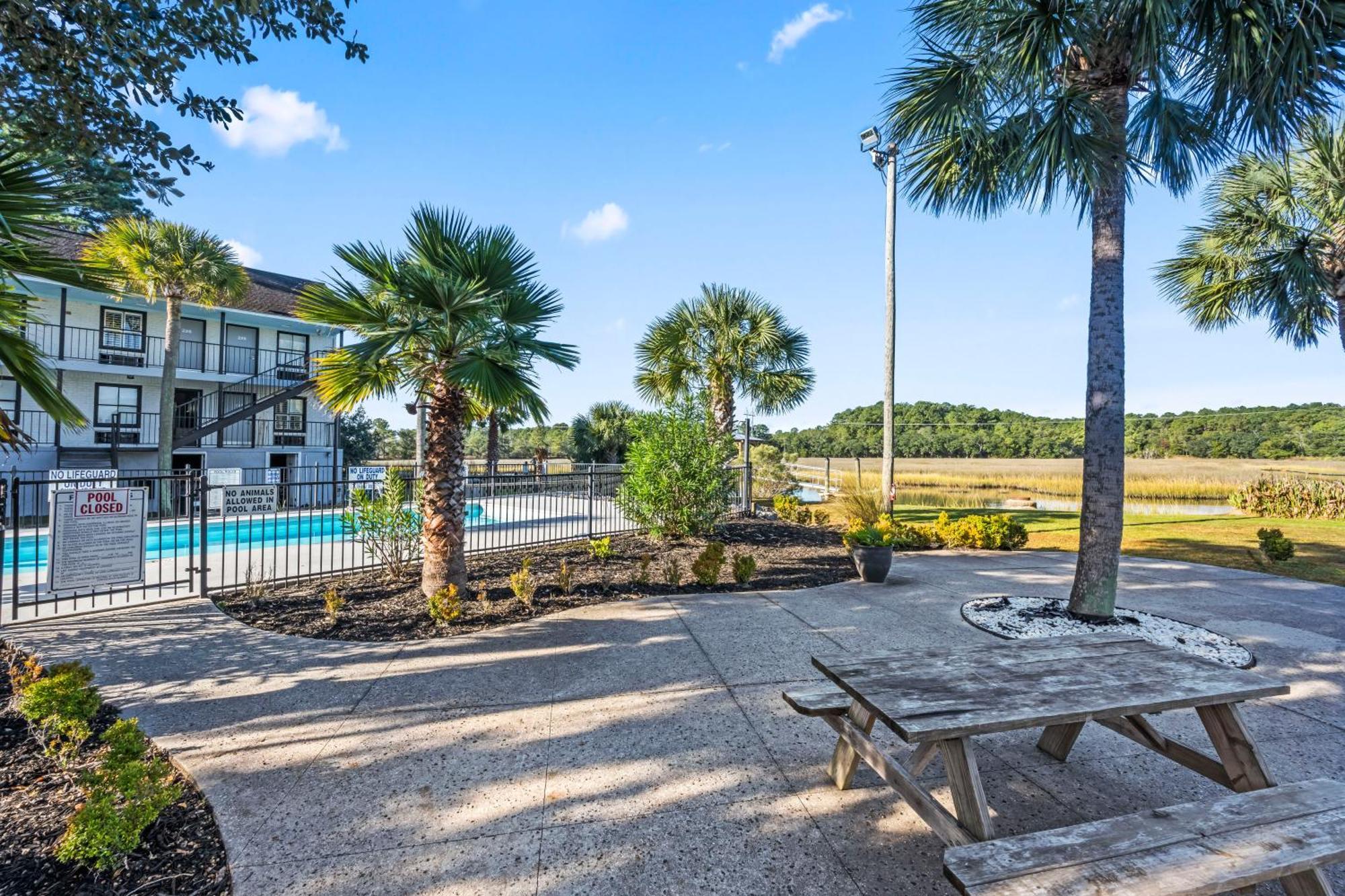 Charleston Creekside Inn Exterior foto